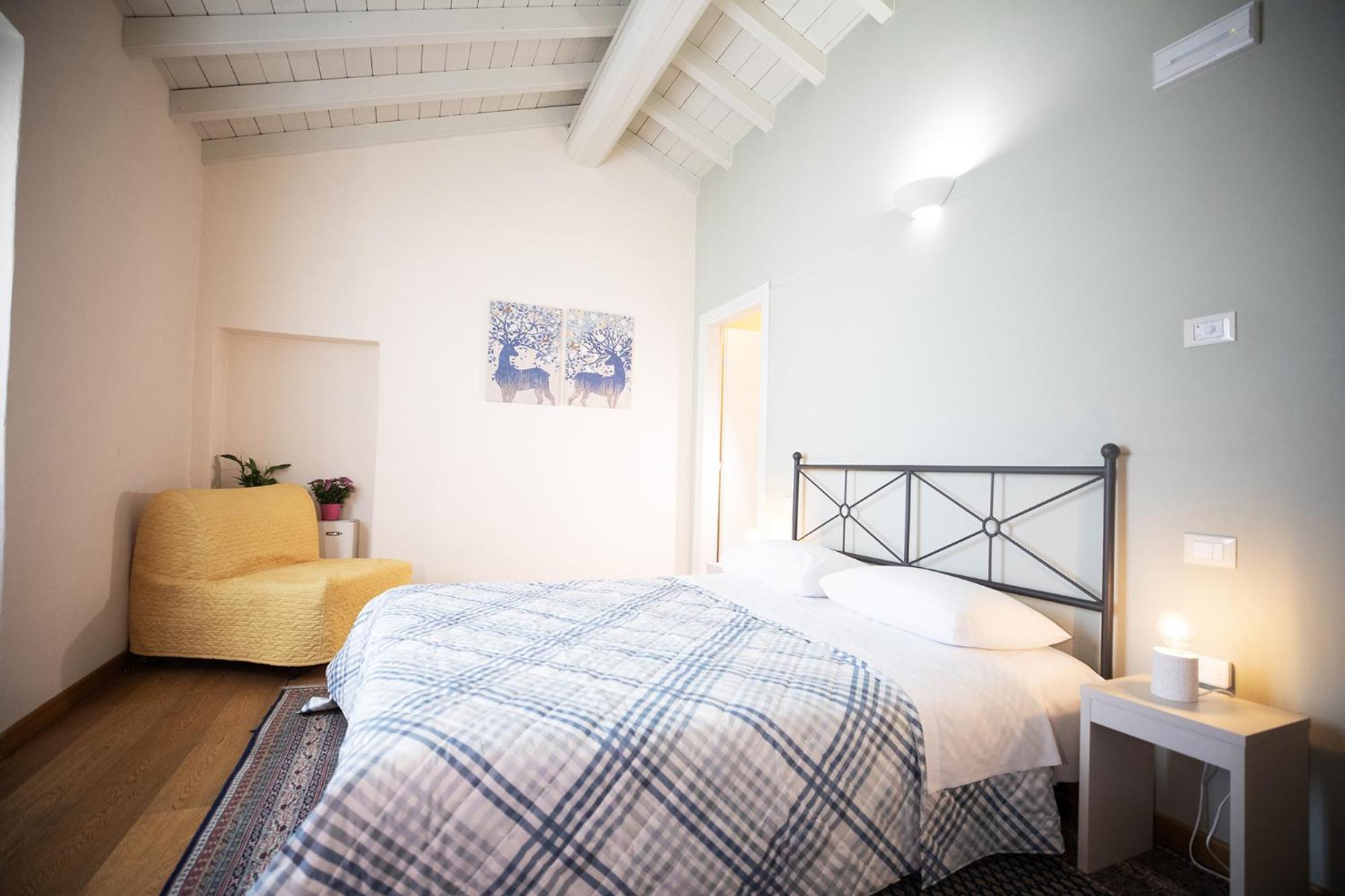 Relais La Rocca Solferino Bed & Breakfast Exterior photo